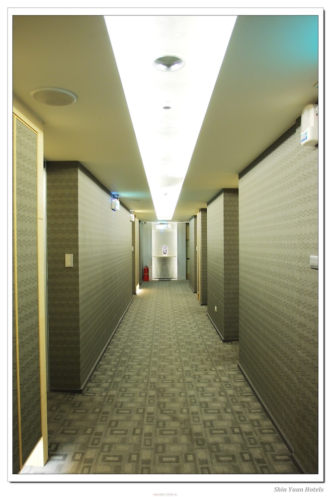 Shin Yuan Celeb Metro Hotel 9/33