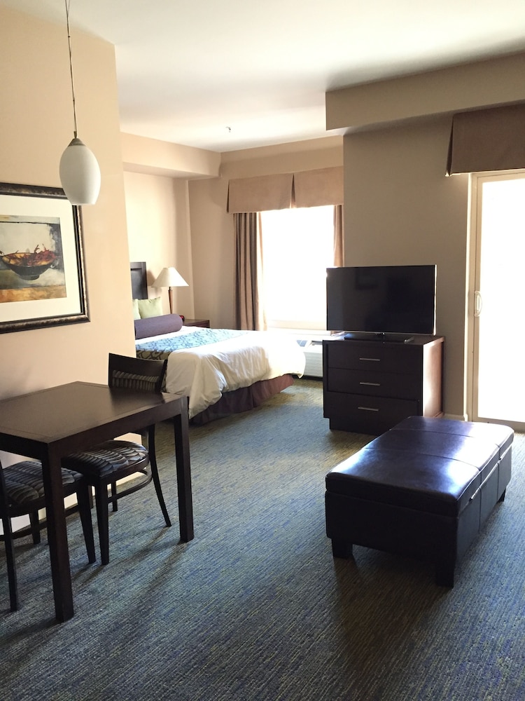 Executive Suites Hotel Resort Squamish 20/68