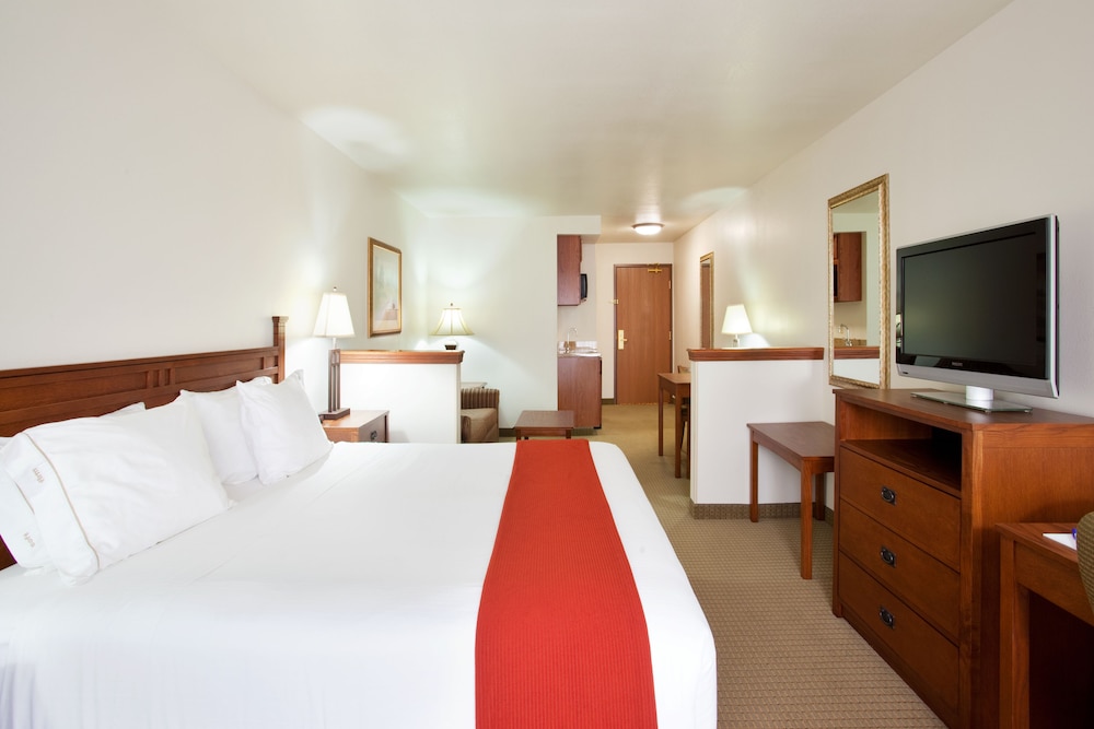 Holiday Inn Express Hotel And Suites Mattoon 15/48