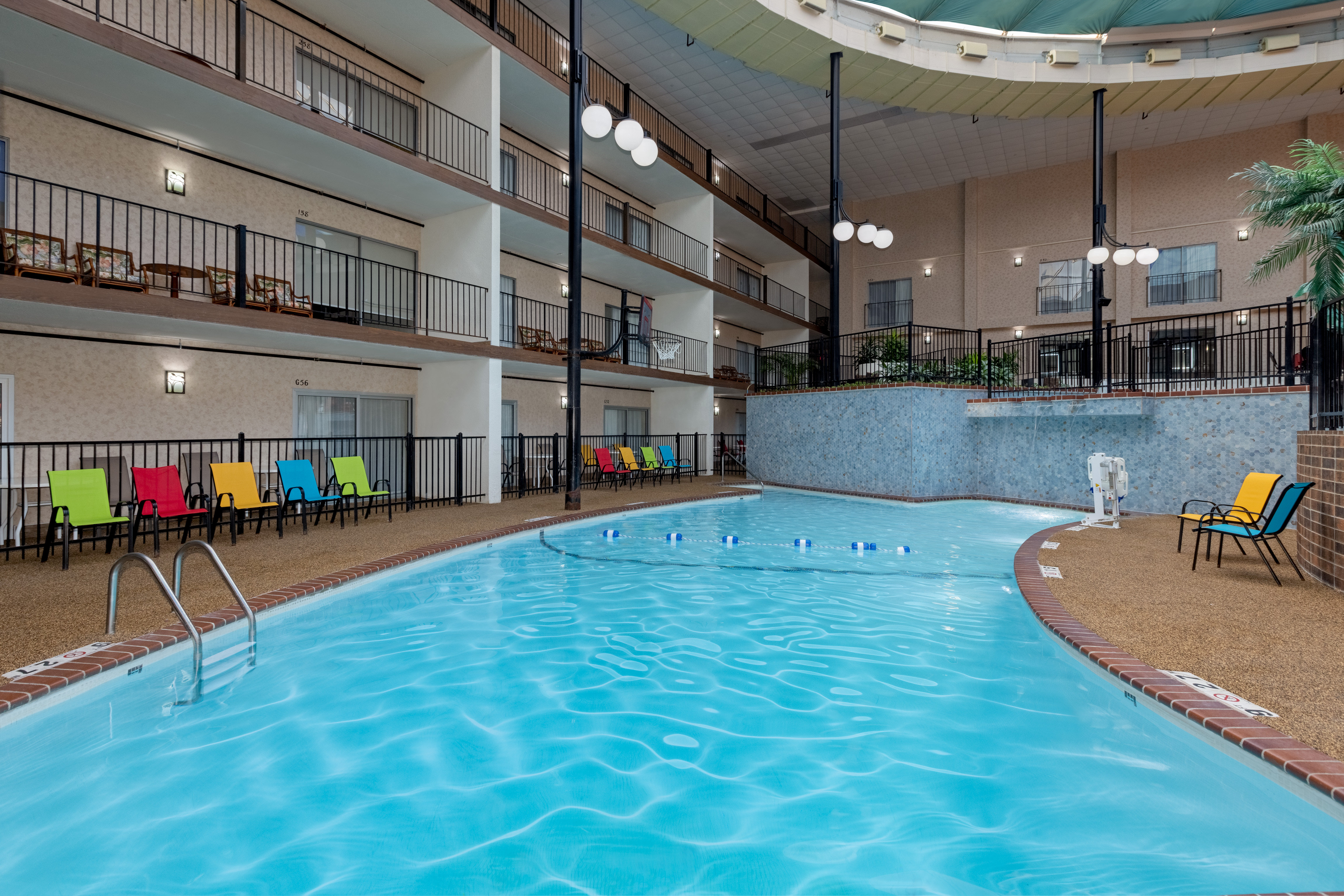 Holiday Inn Des Moines Airport Conf Center 9/79