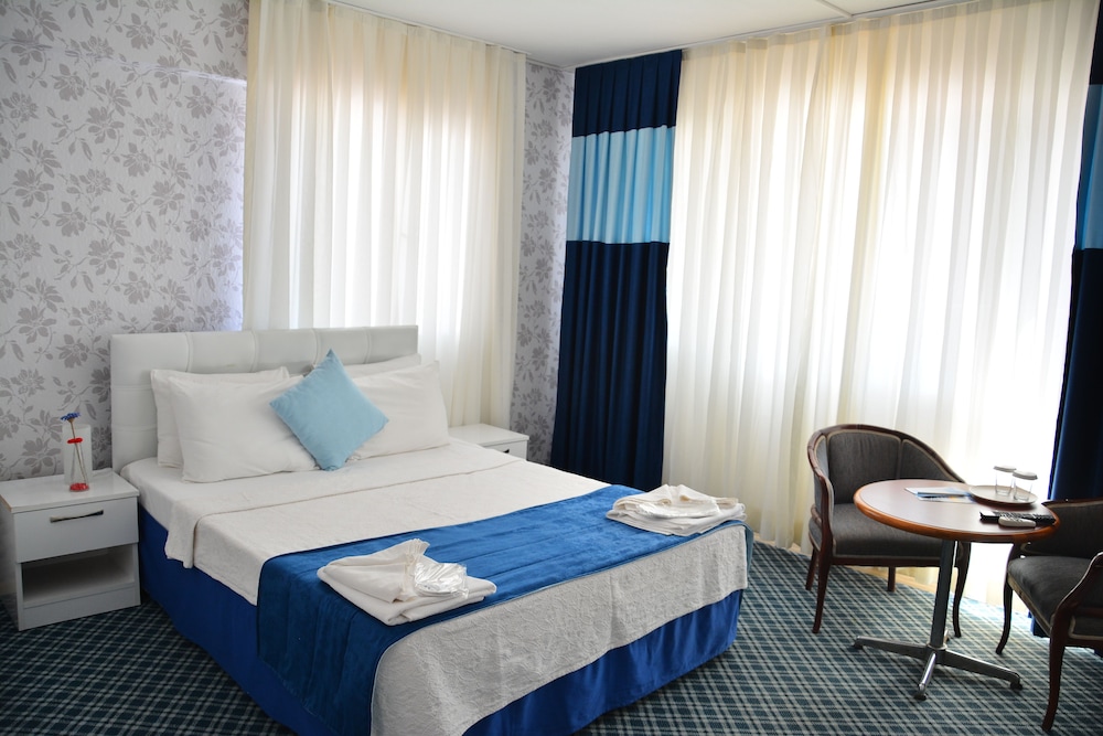 GUMULDUR MAVI DENIZ HOTEL 9/50