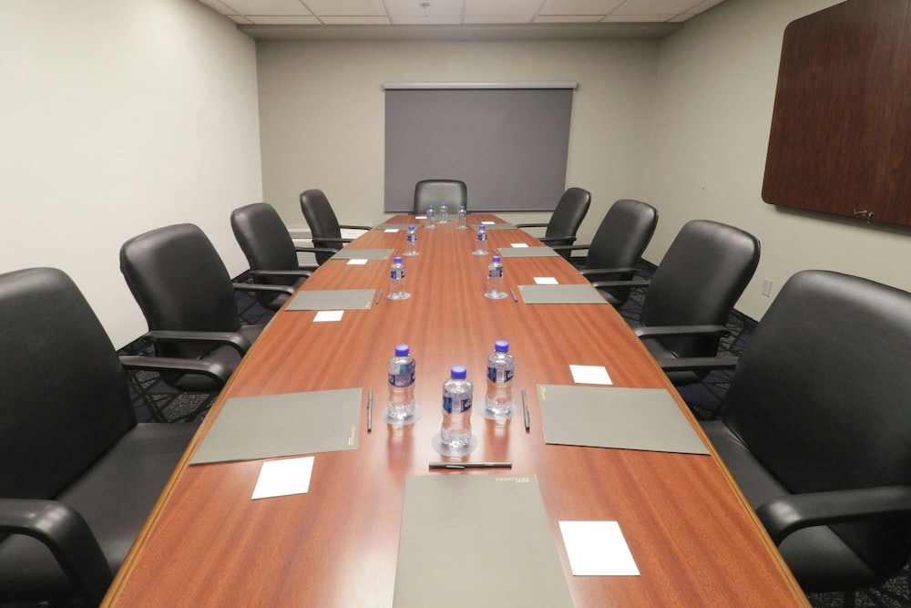 Courtyard By Marriott Monterrey Airport 33/50
