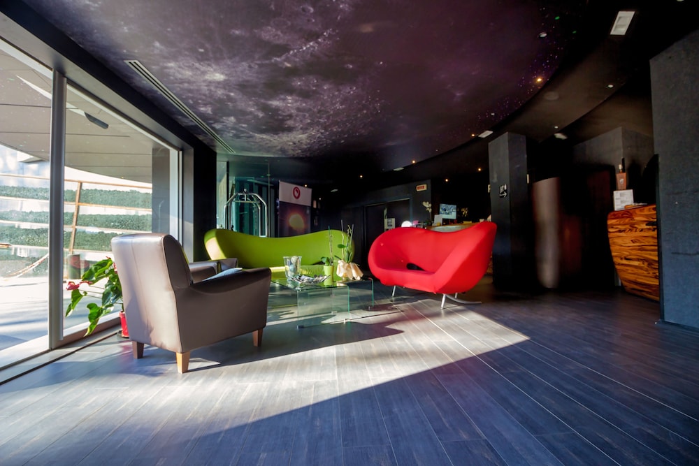 Black Hotel Rome 7/60