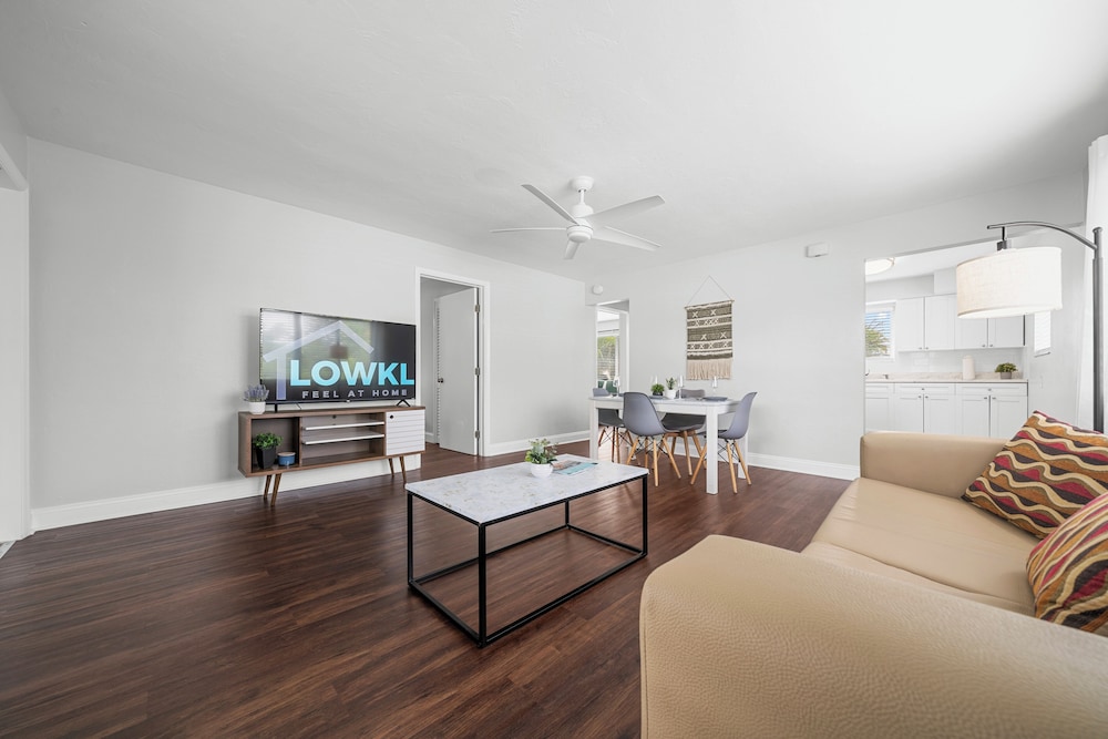 The Jasmine Apartments By Lowkl 22/47