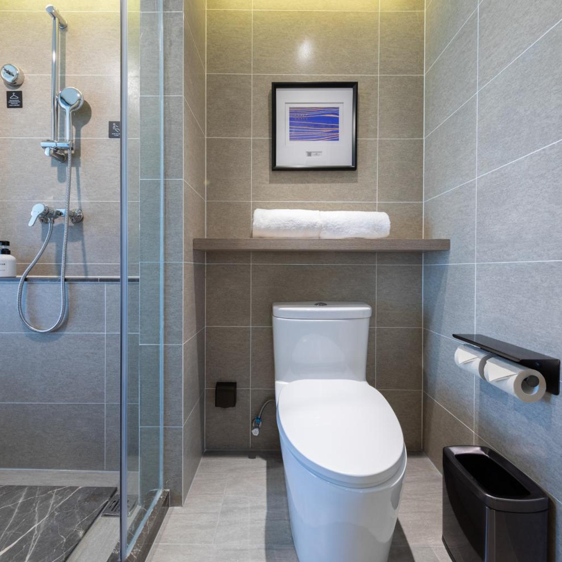 Atour Hotel Kunming South High Speed Railway Station University Town 47/56