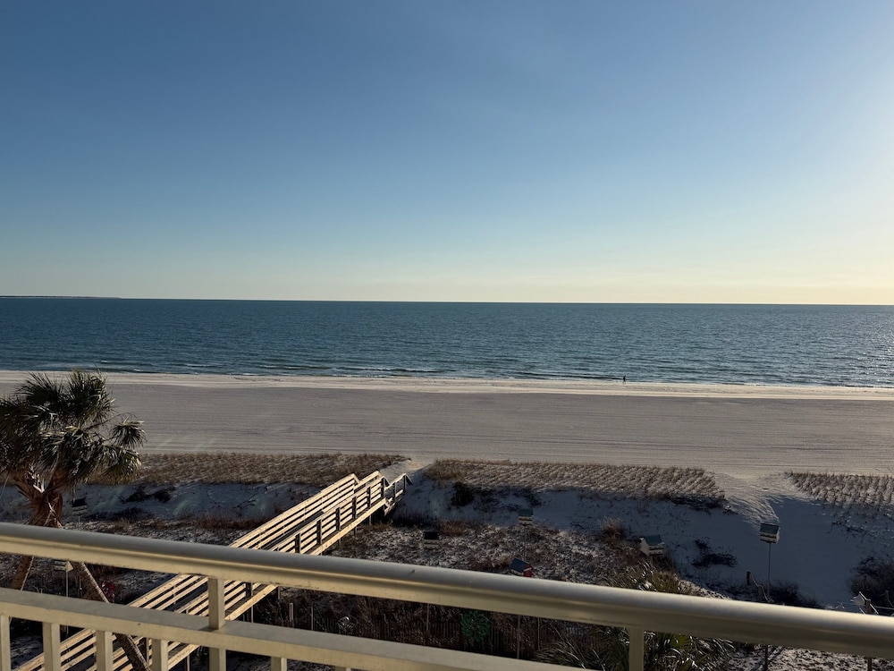 Driftwood Inn 43/50