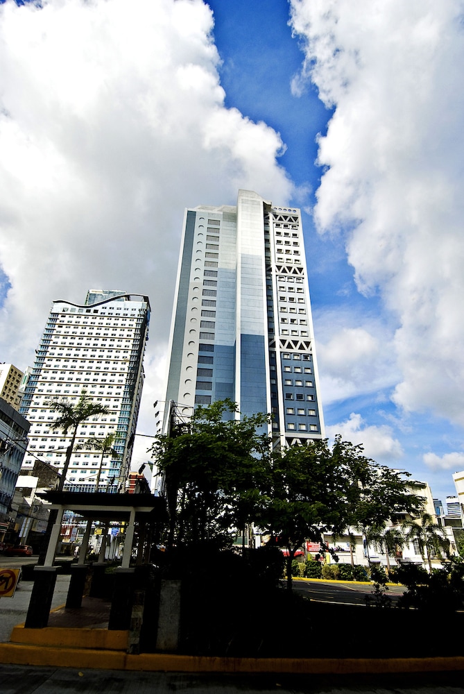 Berjaya Makati Hotel in MAKATI
