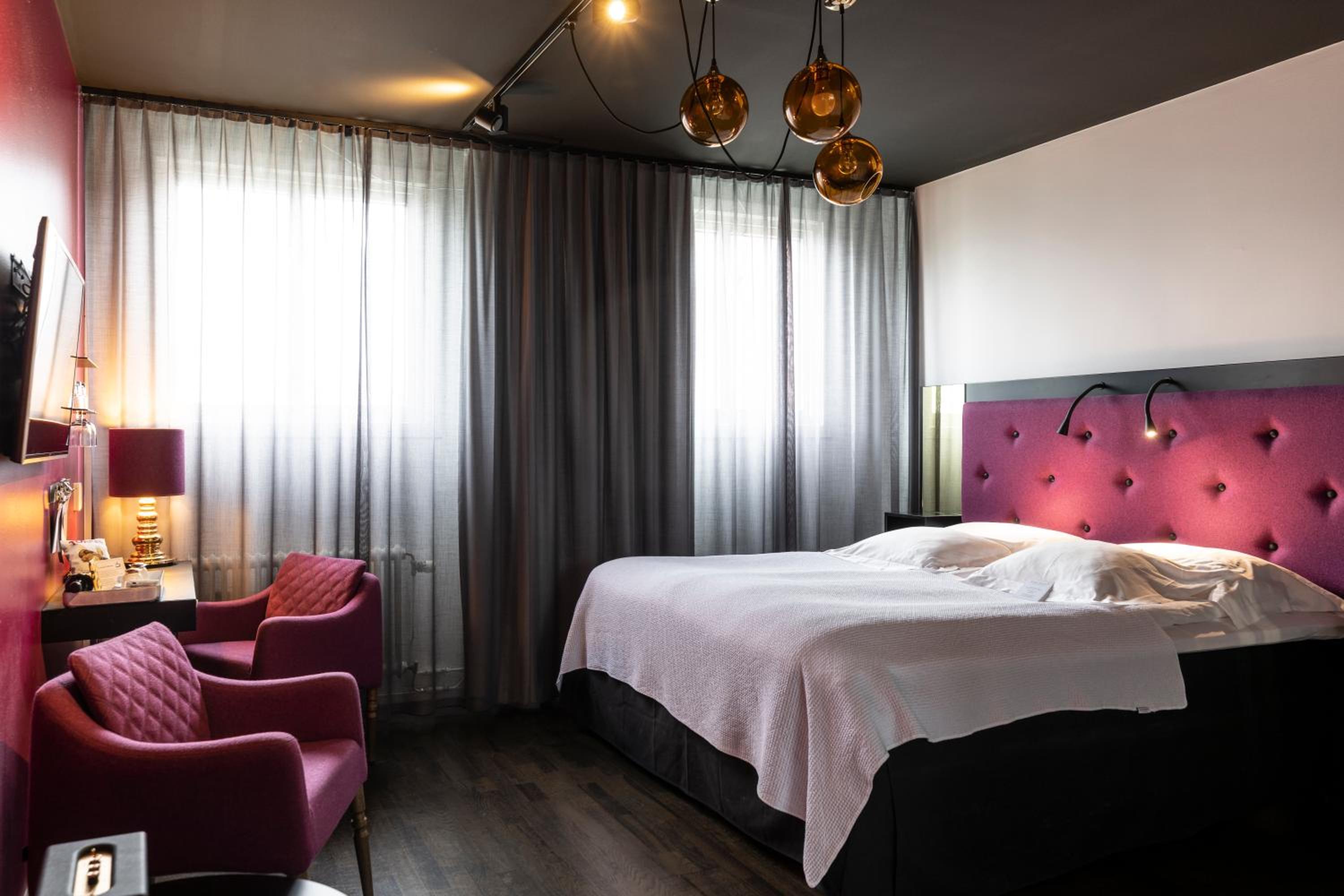 غرفة بسرير مزدوج، Hotel Flora 6/10