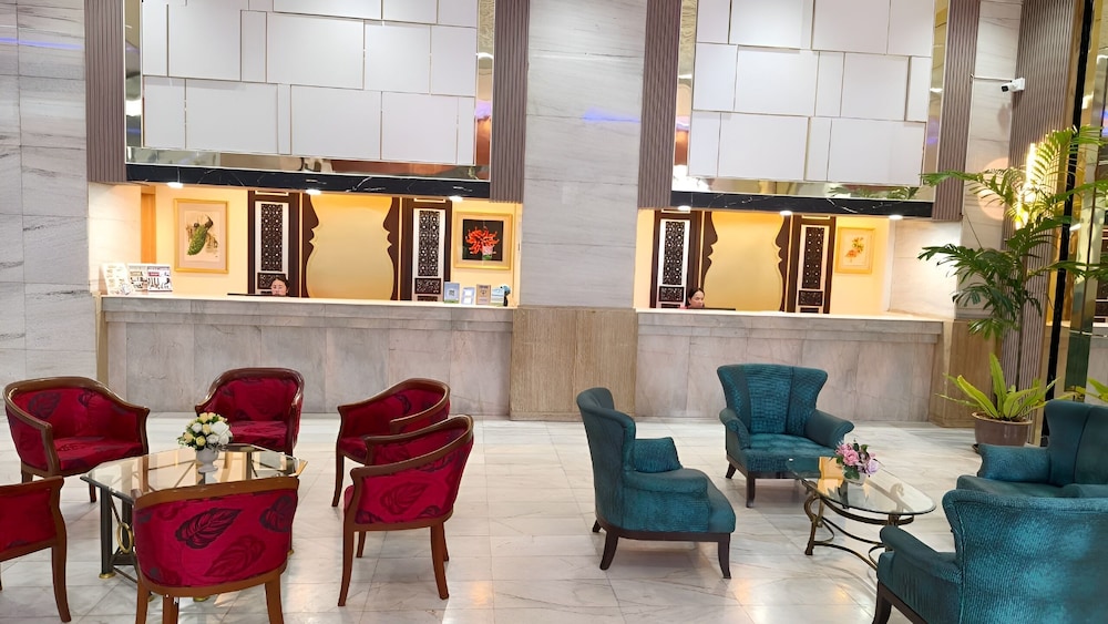 Asian Hotel Hatyai 64/72