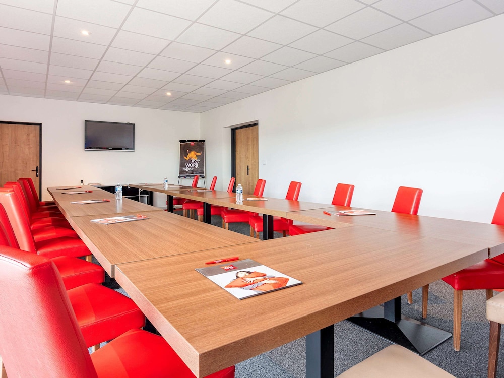 Ibis Dijon Sud 50/63