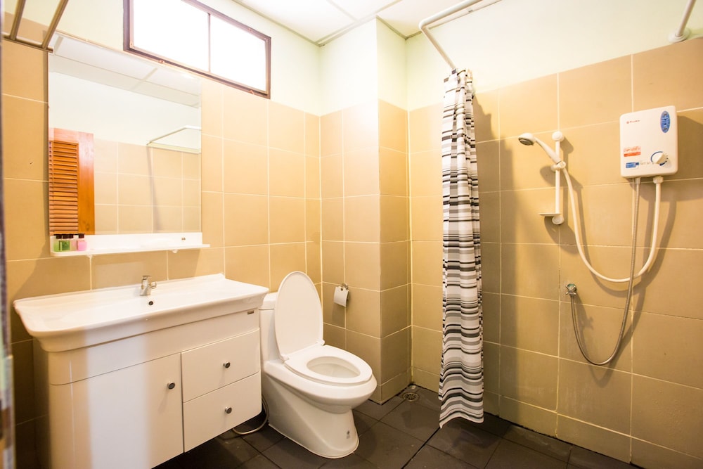 Banlanna Hotel Lampang (ex. Banlanna Serviced Apartment) 39/44