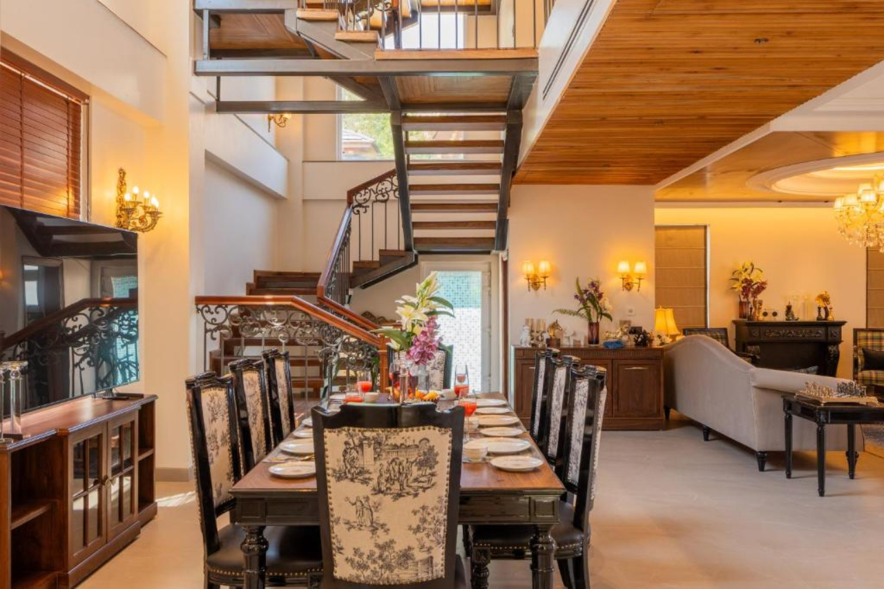 ELIVAAS prive The Royce Daisy Ultra Luxe 4 BHK Villa With Pvt Pool Jacuzzi 360 Hill Views 23/29