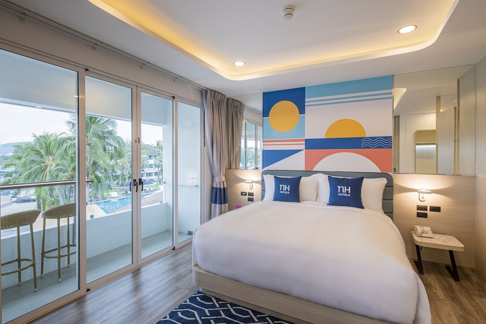 Lagoon, Suite, King Bed