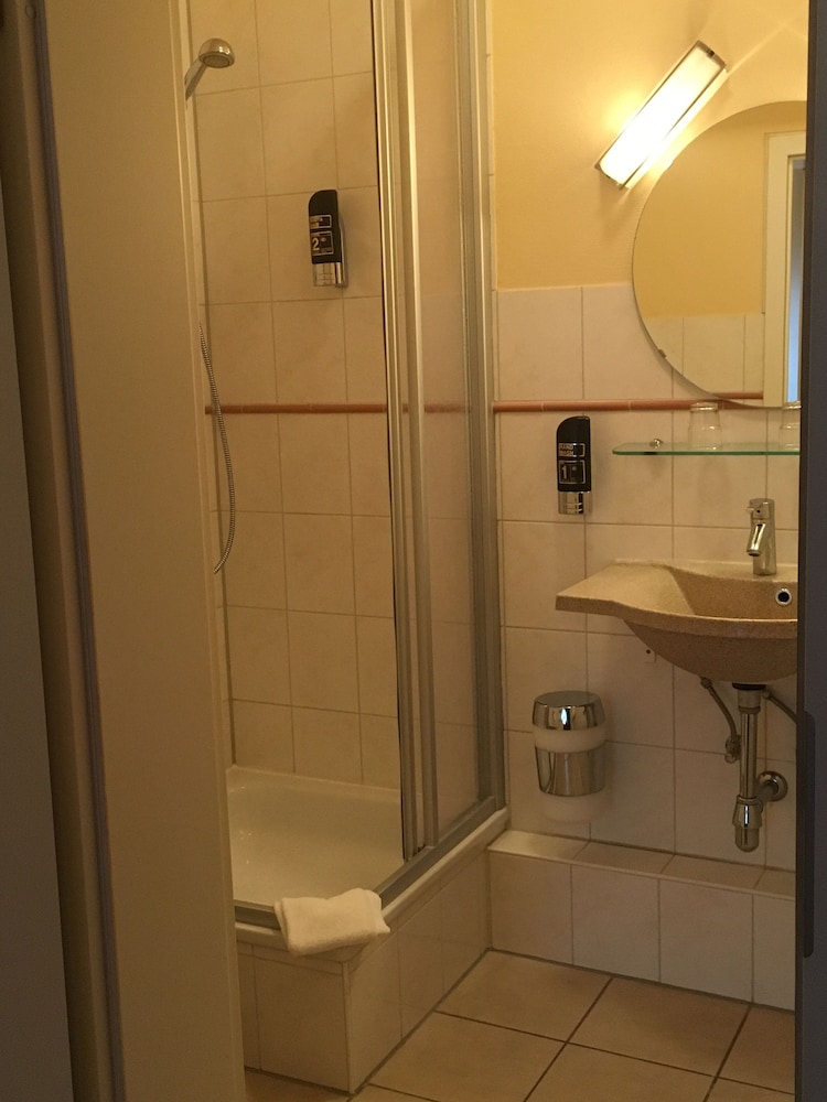 Hotel Imperial Hamburg 9/54
