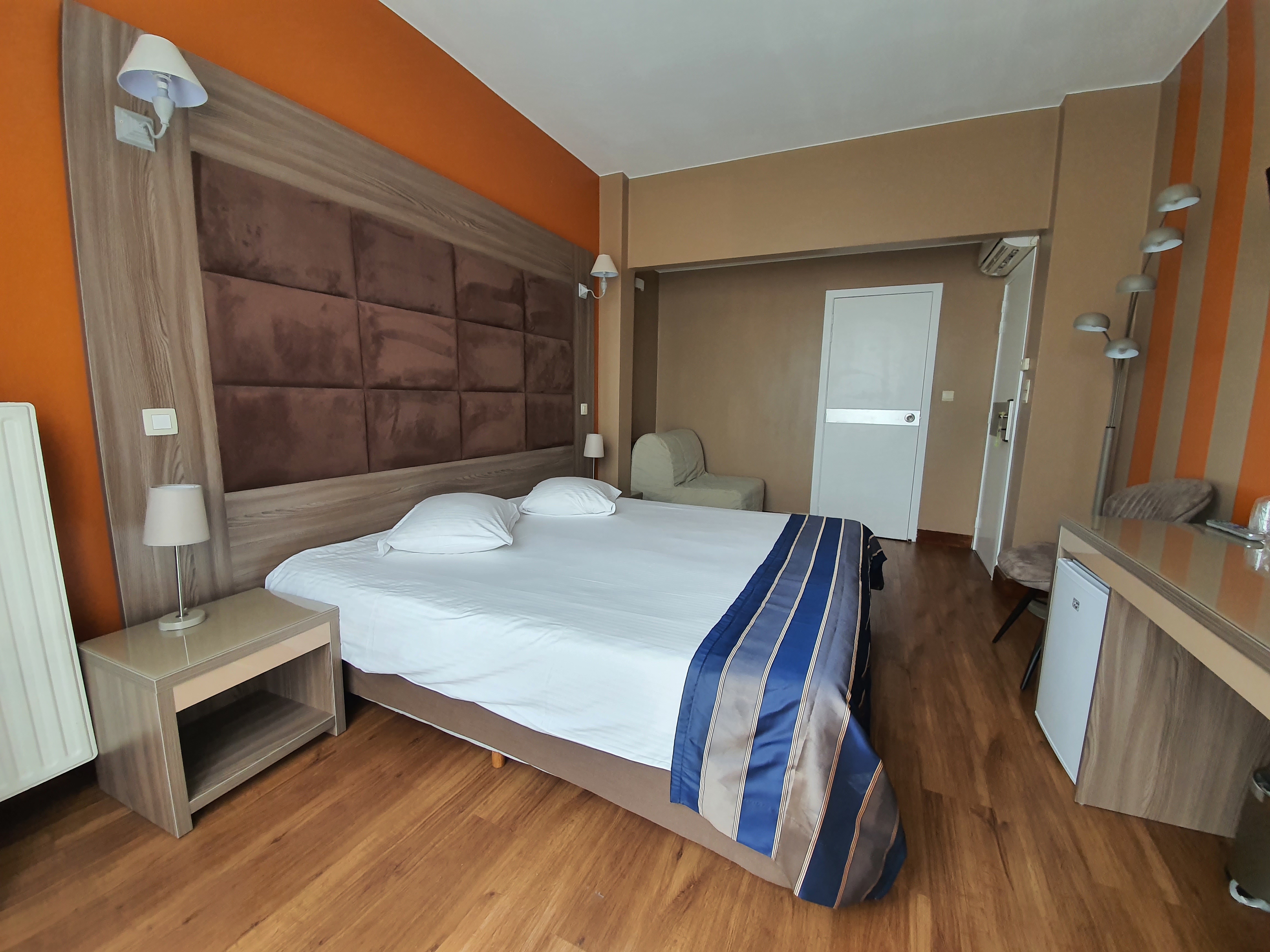 غرفة سوبيريور بسرير مزدوج، Hotel Midi-Zuid 2/7