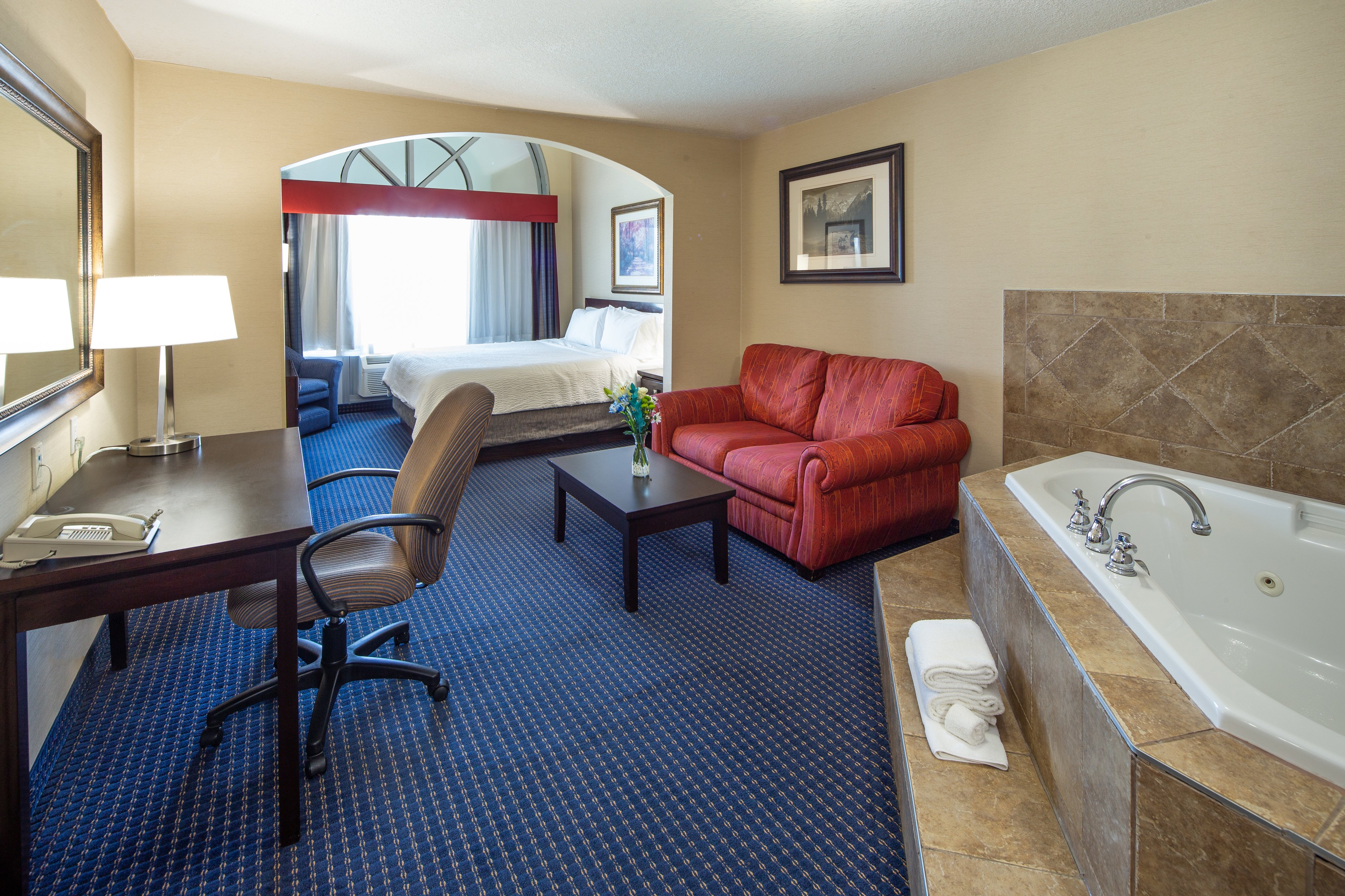 Holiday Inn Express Hotel Suites Edson 31/50