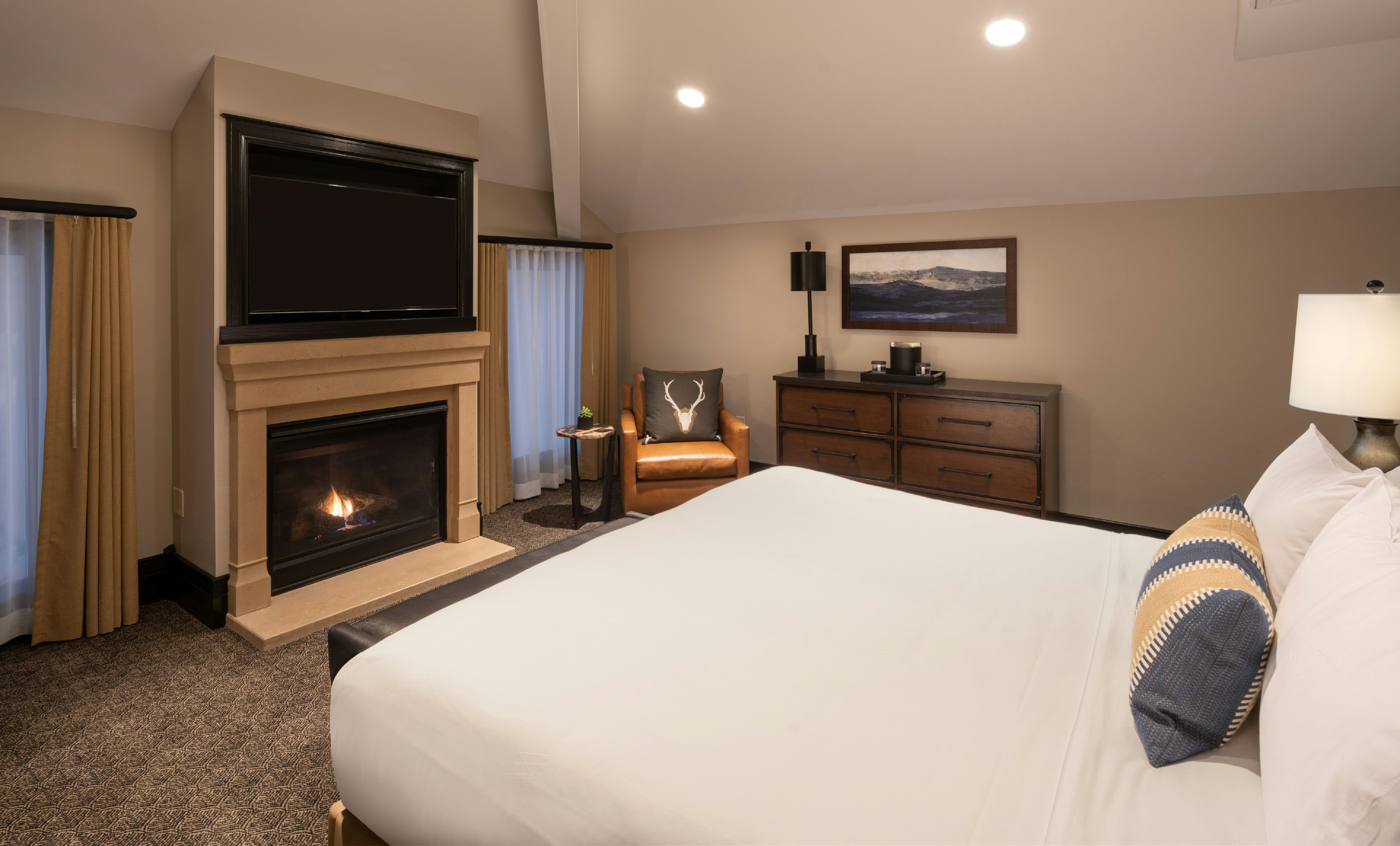 1 Bedroom, Bi Level, Suite