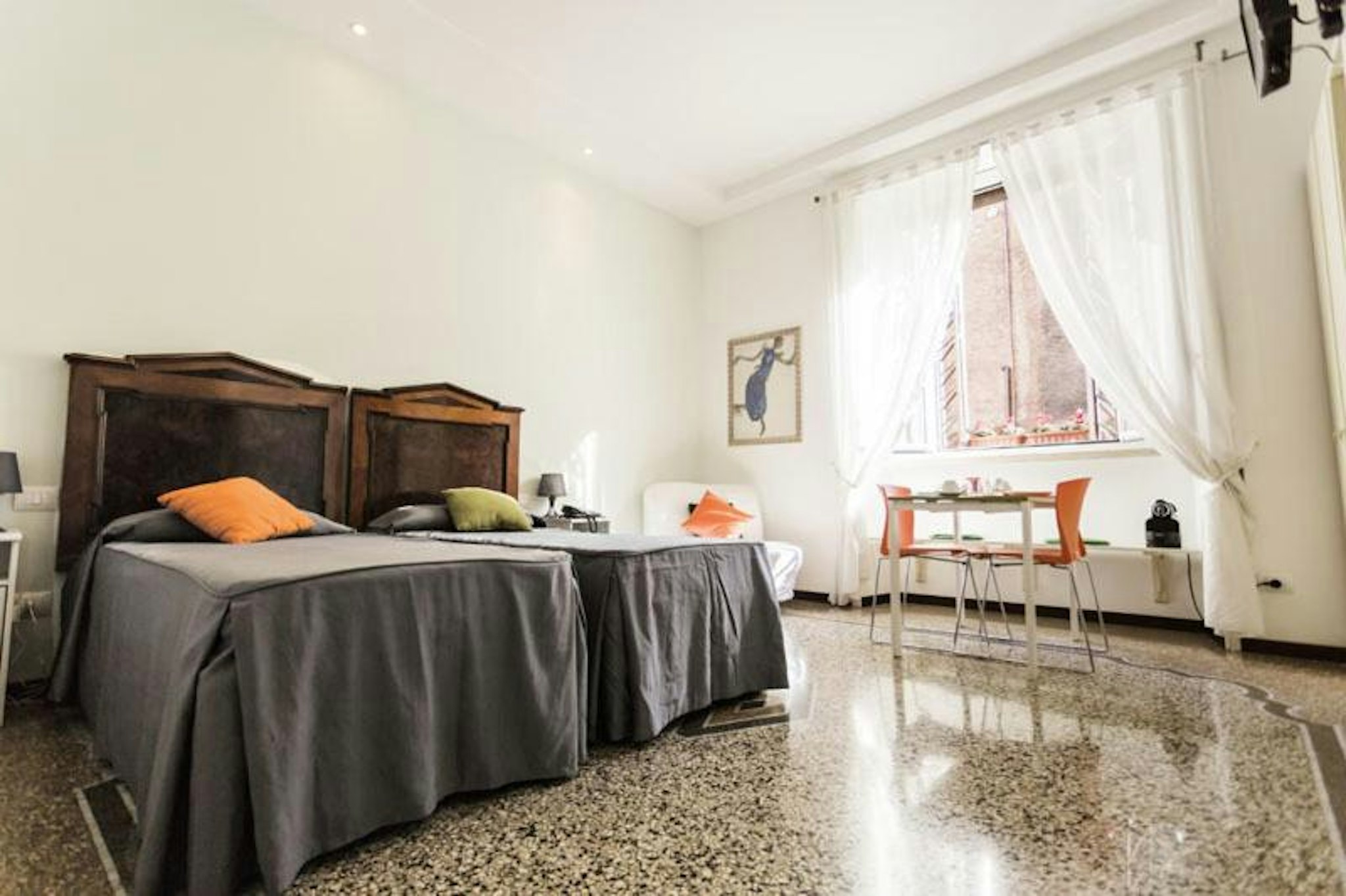 Maison Colosseo 1/9