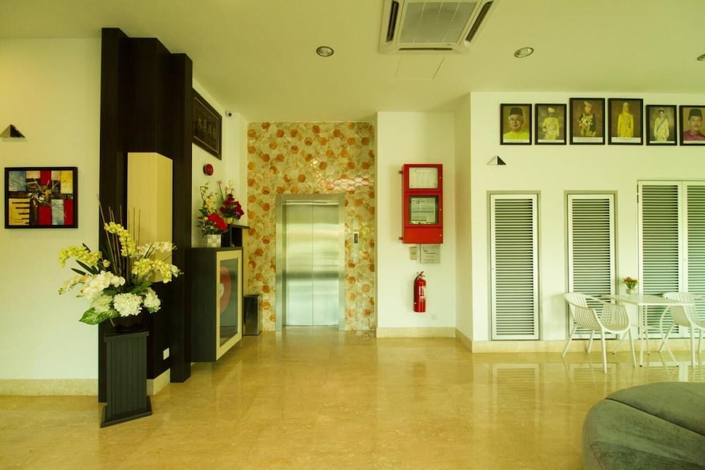 Aurora Boutique Hotel 6/25