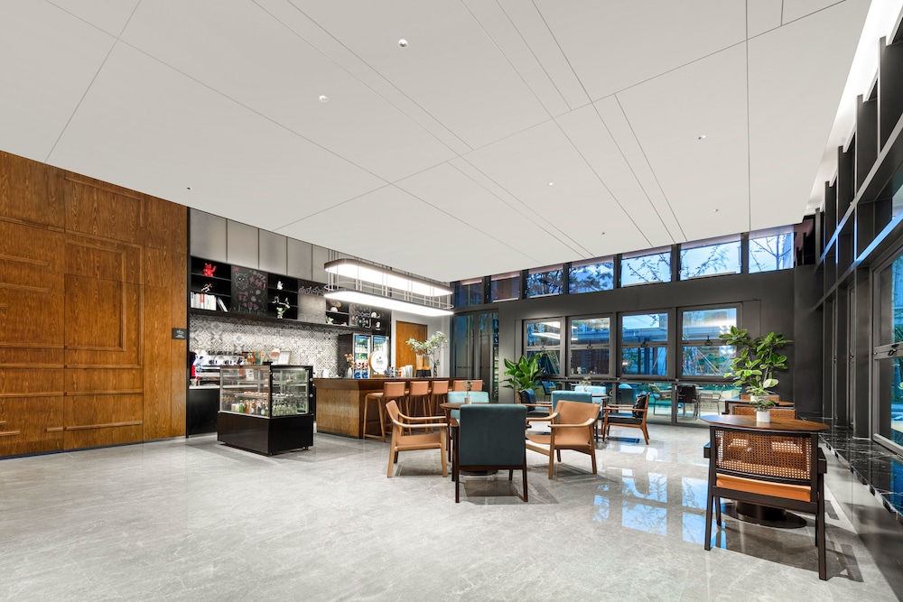UrCove by Hyatt Hangzhou Xiaoshan Jiangnan Technology City 12/50