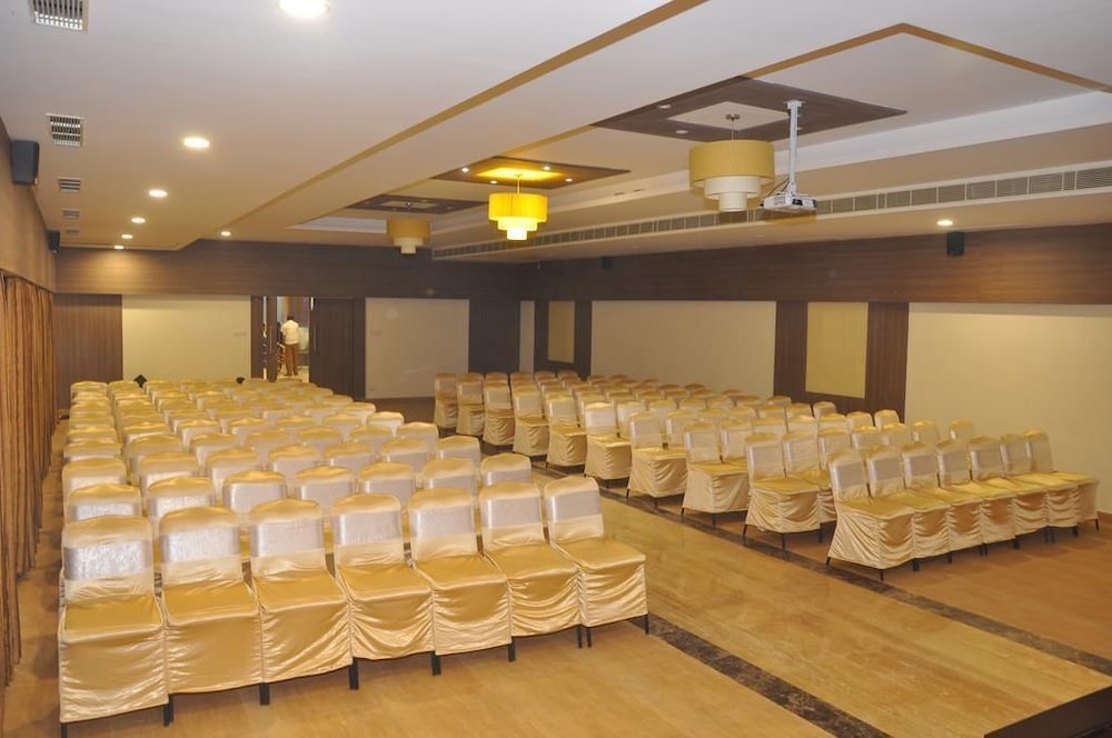 Rathna Residency 15/17