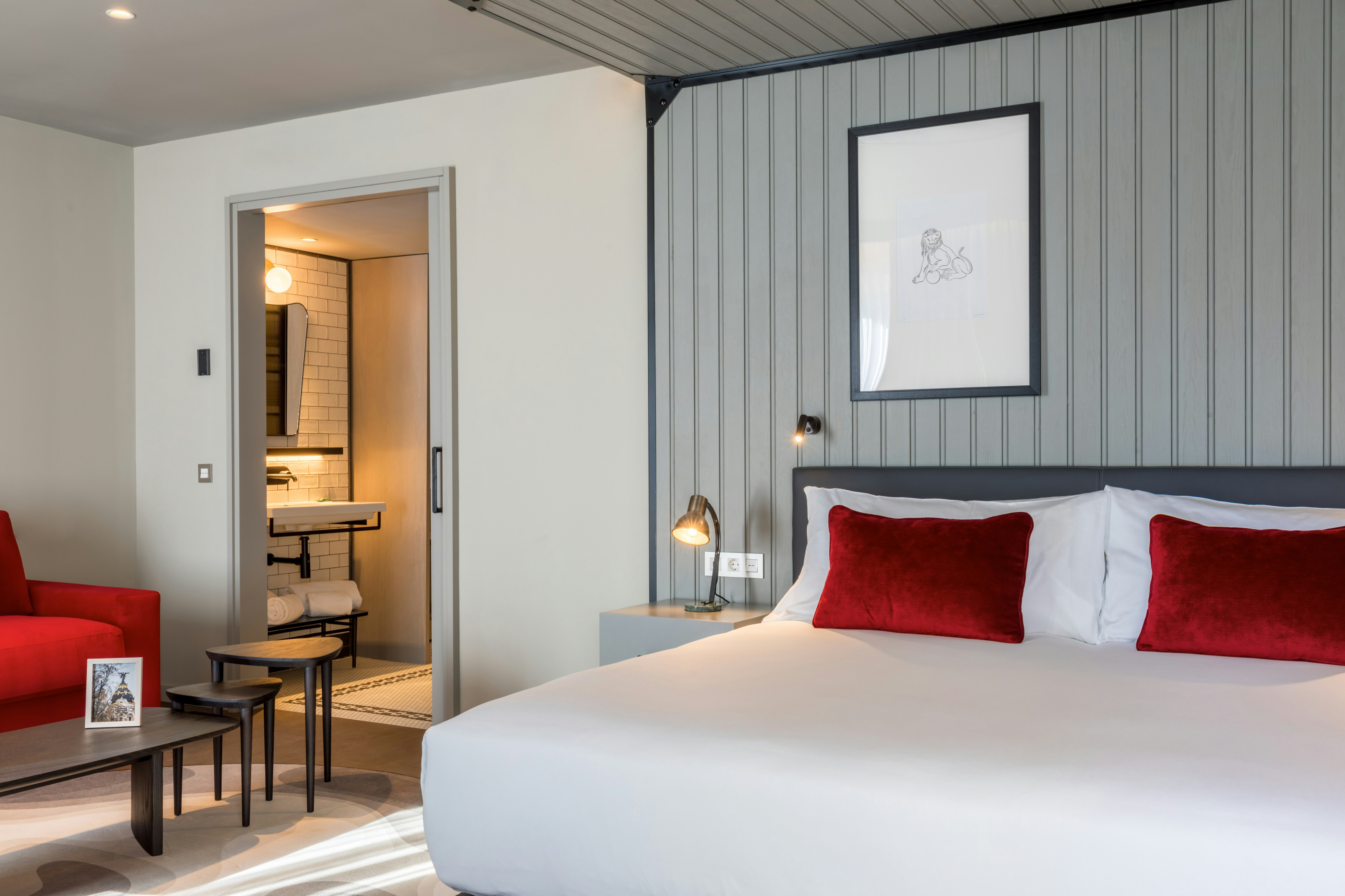 PREMIUM, JUNIOR SUITE, KING BED
