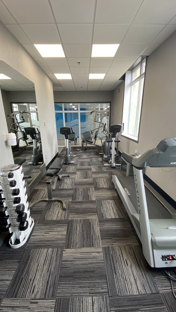 Quality Suites Drummondville 28/43