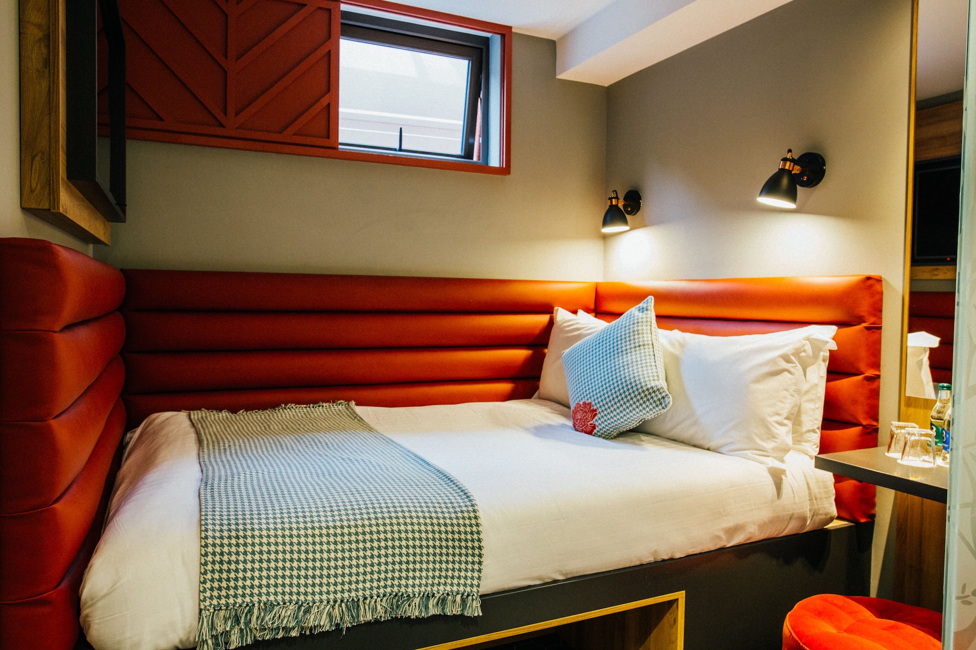 Pod, City, Double Bed