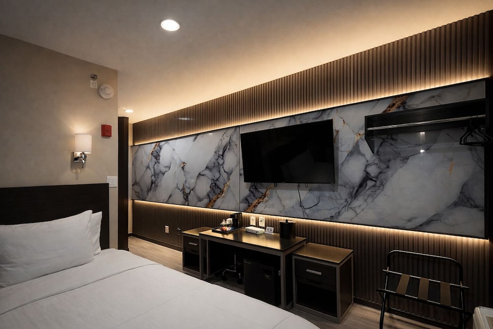 Grandview Hotel New York 54/66