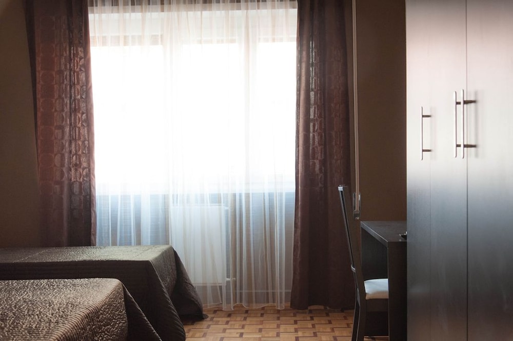 Parco Delle Valli Bedrooms 7/14