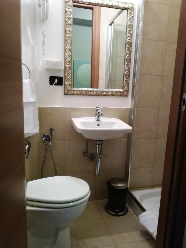 Boutique Hotel Piedra Rome City Centre 36/41