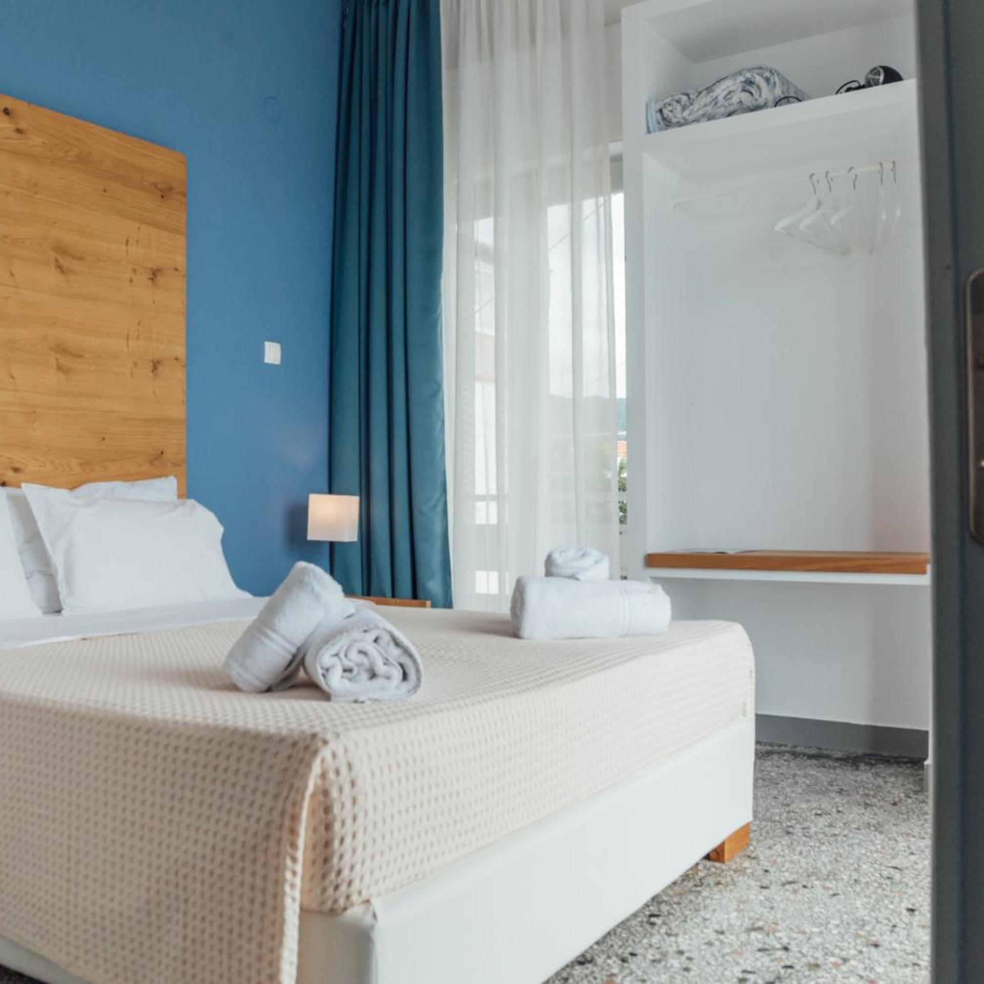 ANEMI BEACH HOTEL 23/65