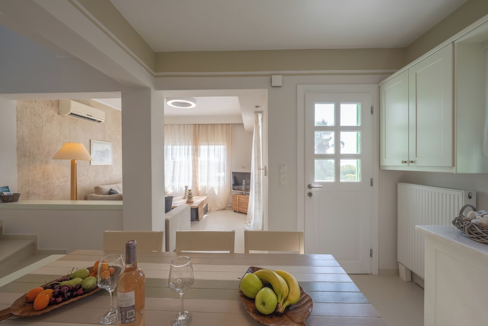 VALEA VILLA NAXOS 28/41