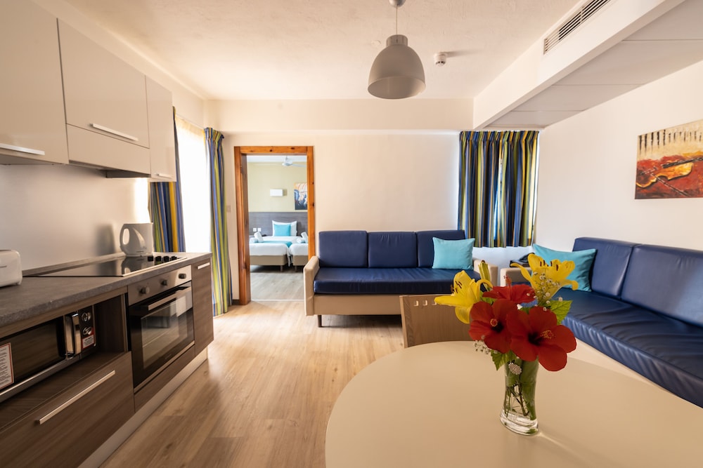 Sunseeker Holiday Complex 38/62