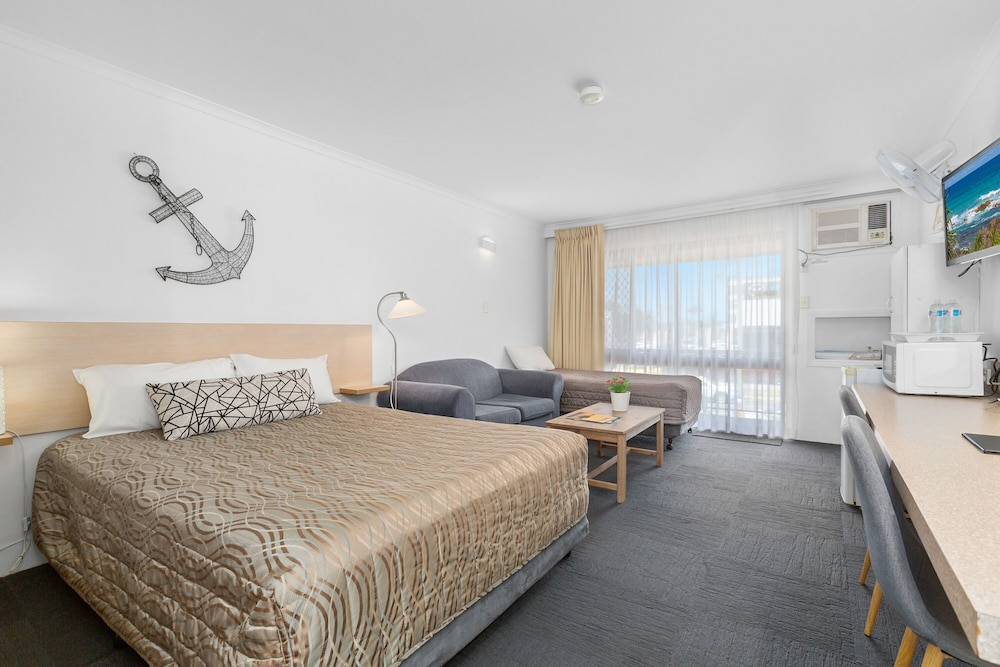 Tweed Harbour Motor Inn 15/57
