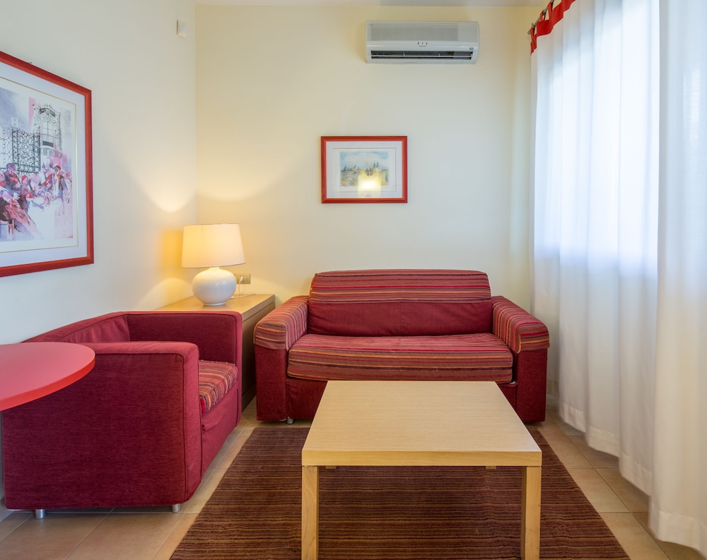 I Triangoli Residence 15/40