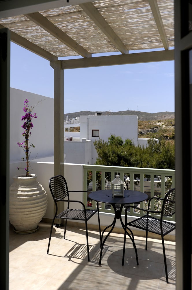 Almyris Hotel 25/41
