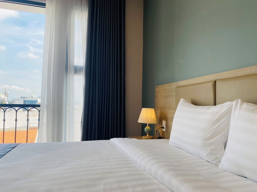 Hera Luxury Hotel 20/50
