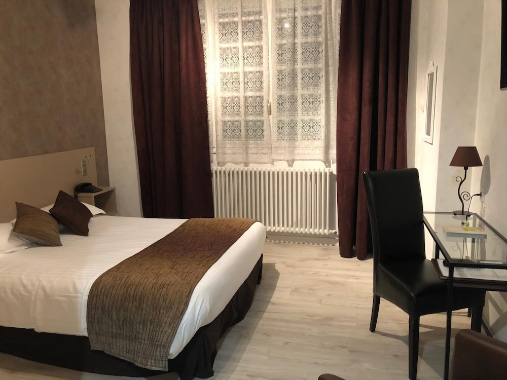 HOTEL LA THOMASSE 11/31