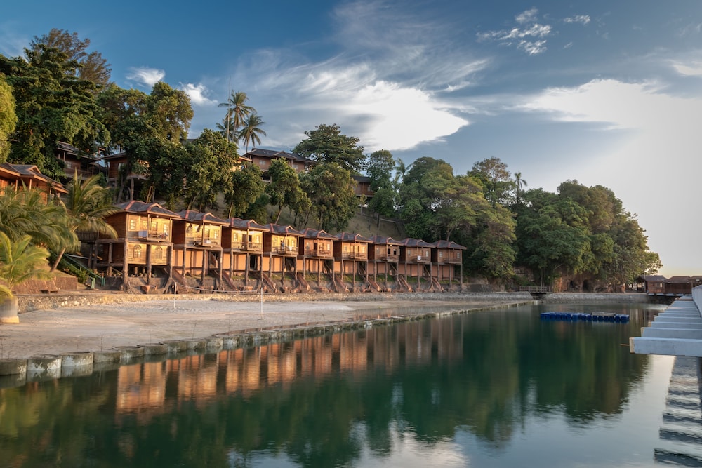 KTM Resort 46/50