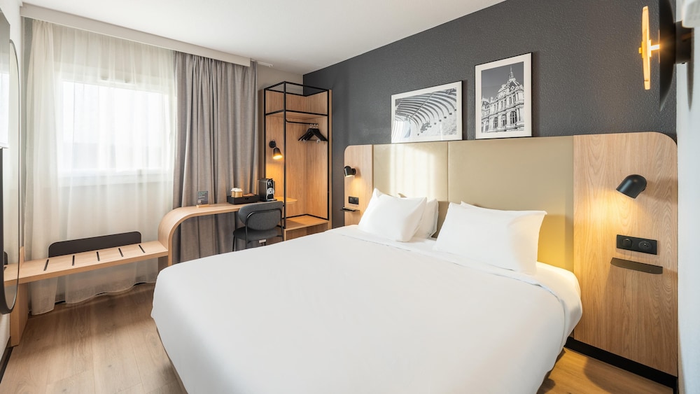 Hotel Campanile Grenoble Nord Saint Egreve 12/47