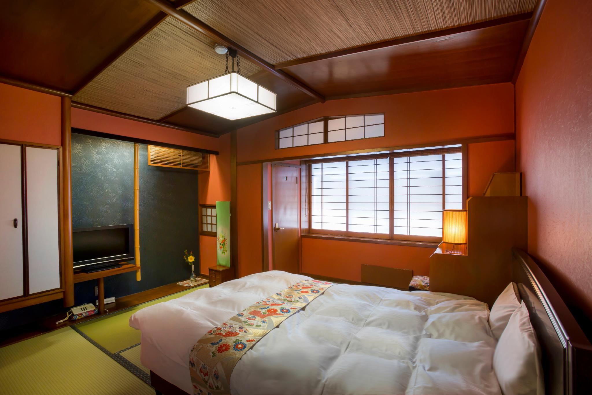 Semi Room, Compact, Semi Double Bed