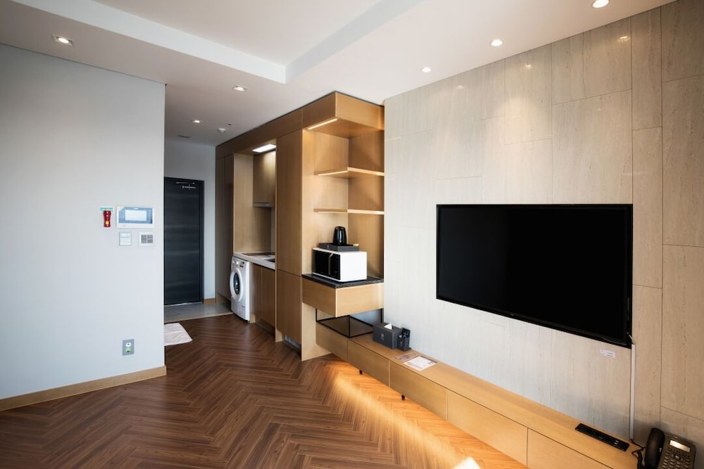 Sunrise Hotel Sokcho 46/56