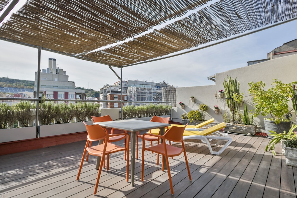 Stay Together Barcelona Apartments 32/50