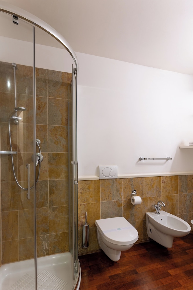 Residence Hotel Antico Verbano 55/56