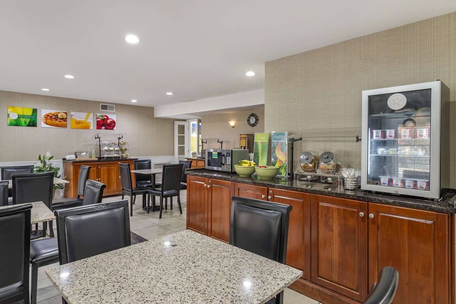 Quality Inn Conyers I-20 22/31