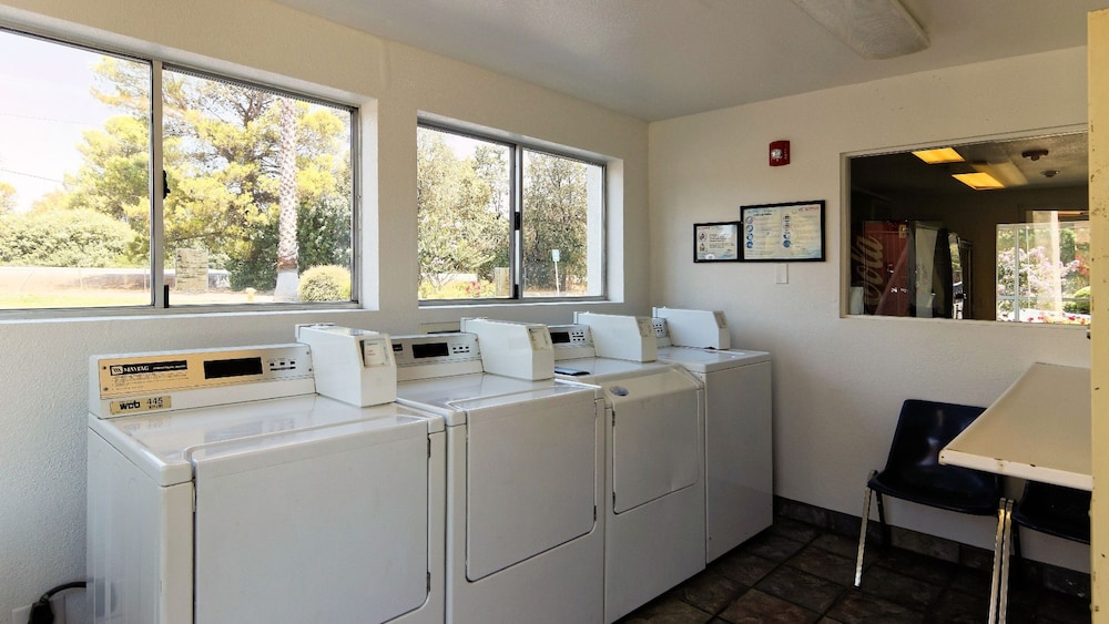 Motel6 Chico, CA 14/39