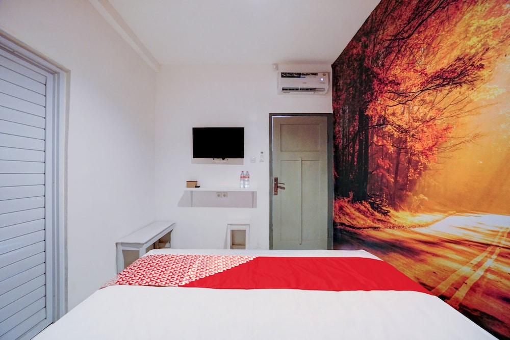 Hotel O Nawangwulan 10/24