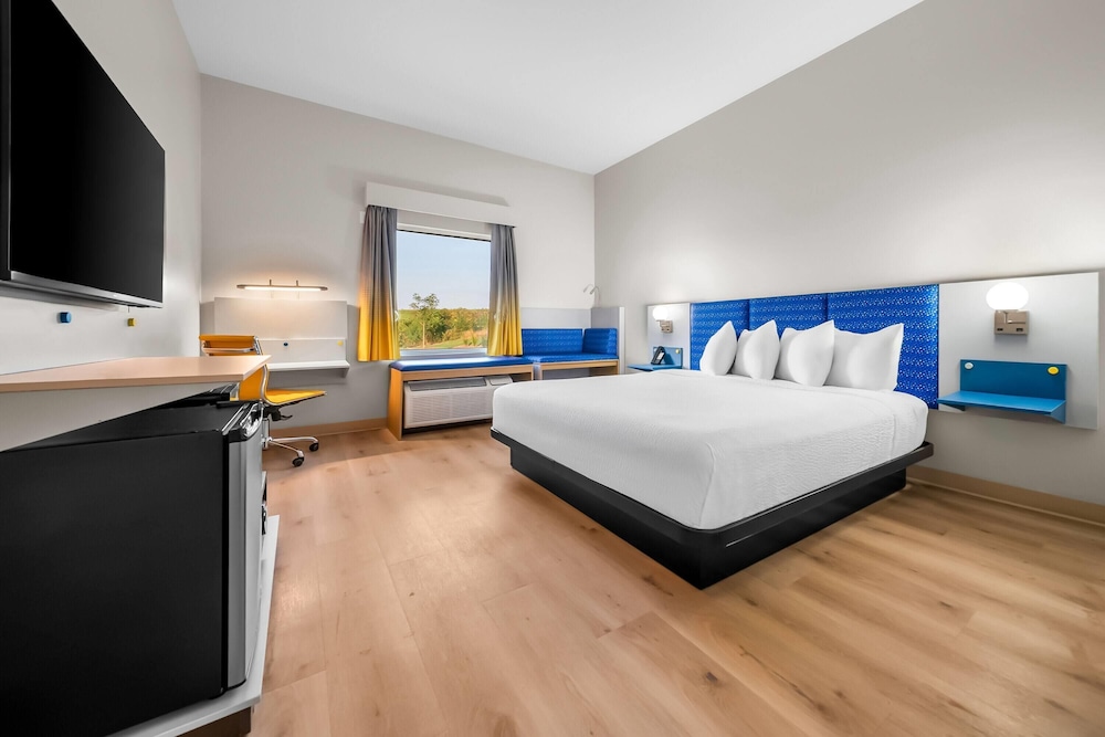 Microtel Inn and Suites by Wyndham Prattville Montgomery 17/50