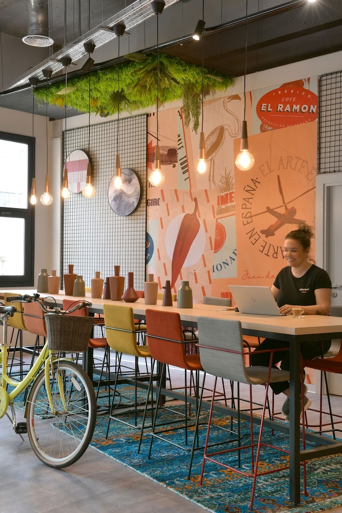 Ibis Madrid Getafe 74/84